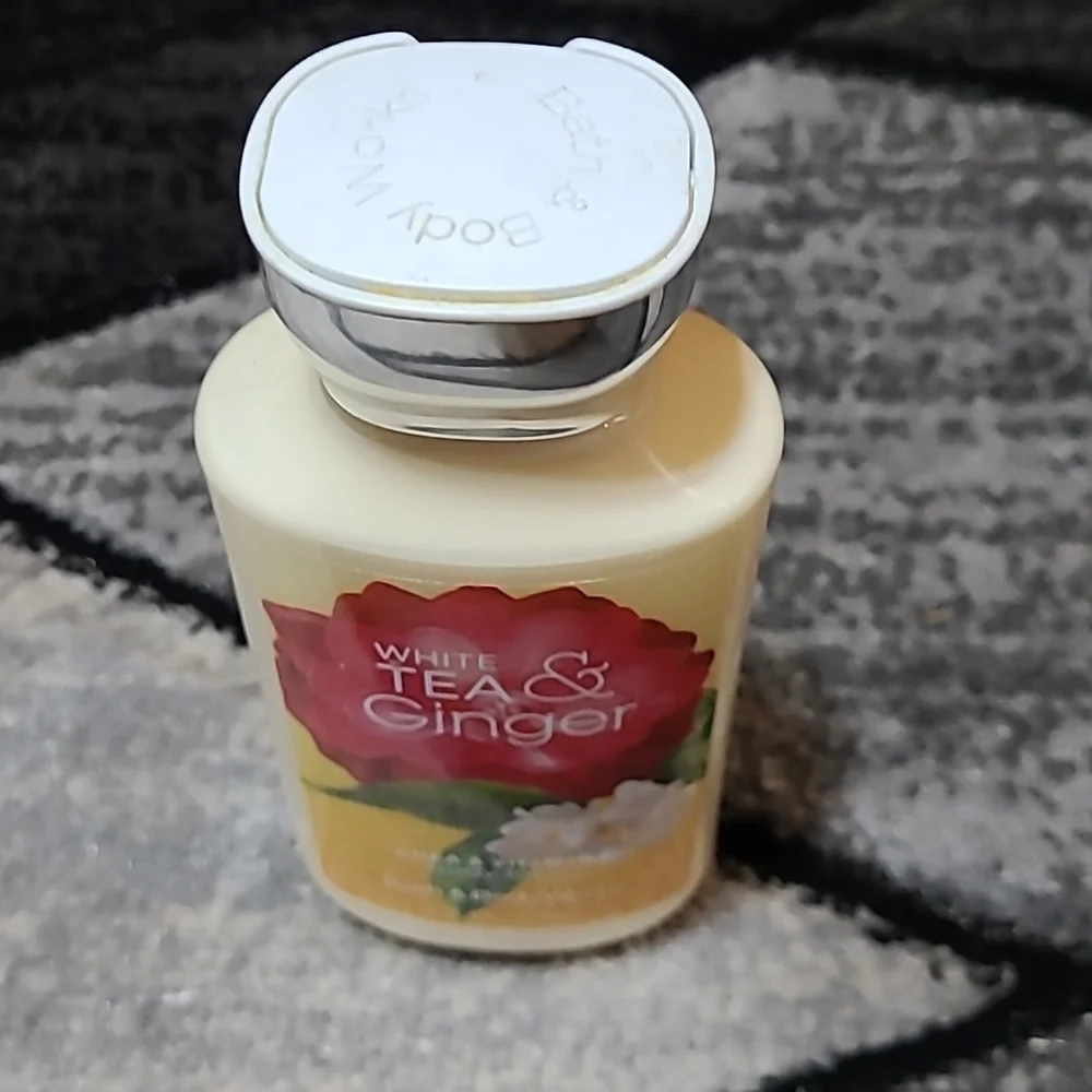 Bath & Body Works brand new